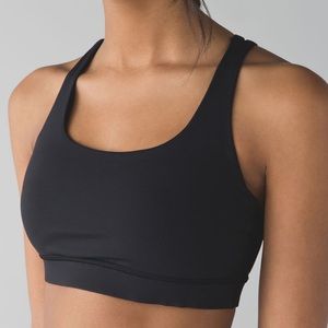 Lululemon black energy bra
